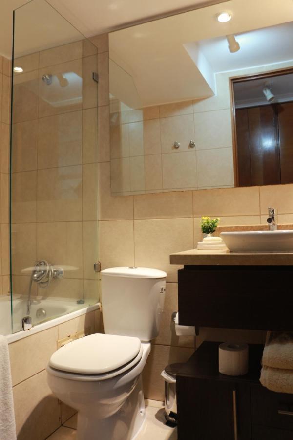 Austral Rentahome Santa Beatriz Santiago Exterior photo