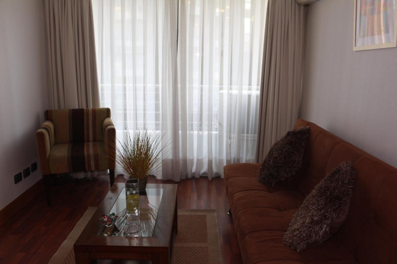 Austral Rentahome Santa Beatriz Santiago Exterior photo